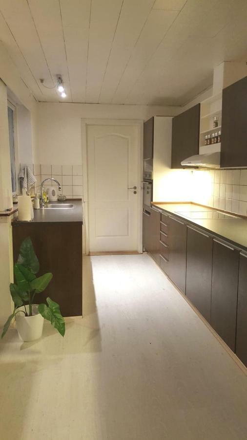 Holstebro Townside House Villa Esterno foto