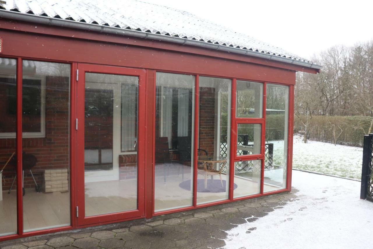 Holstebro Townside House Villa Esterno foto